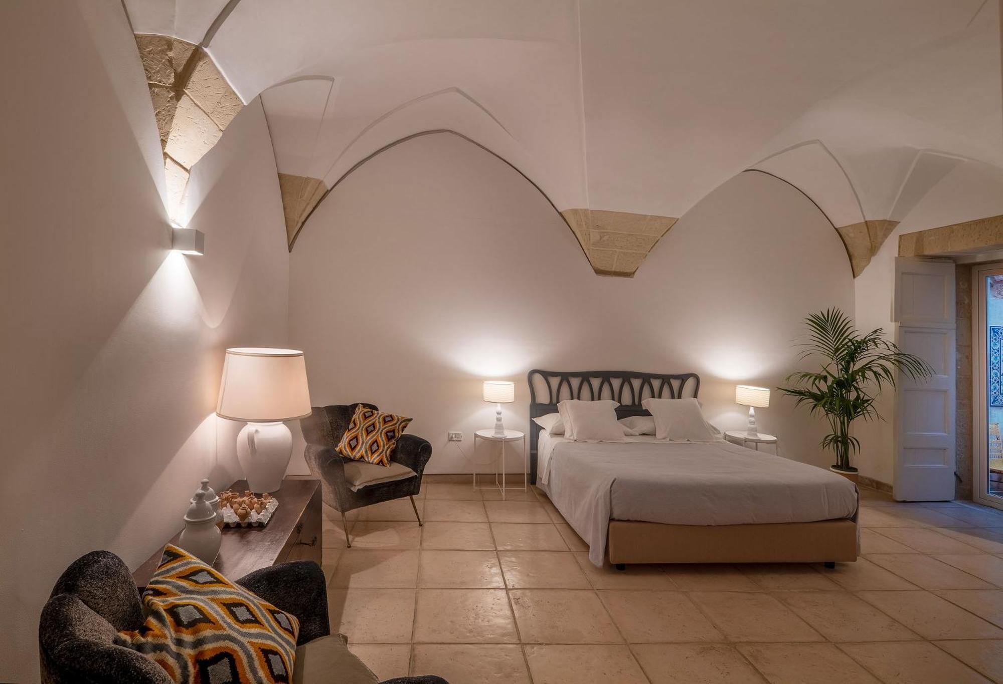 Corte Dei Romiti Apartment - Lecce Selection Εξωτερικό φωτογραφία