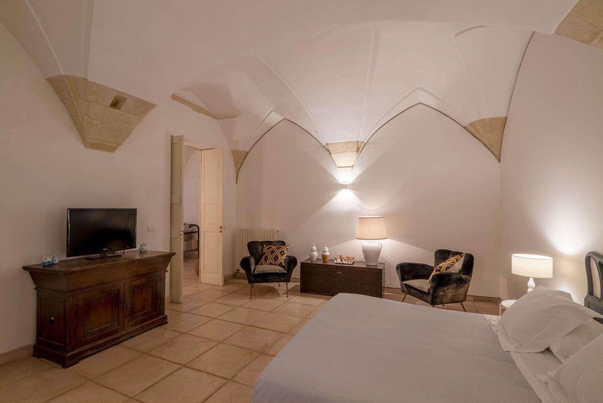 Corte Dei Romiti Apartment - Lecce Selection Εξωτερικό φωτογραφία
